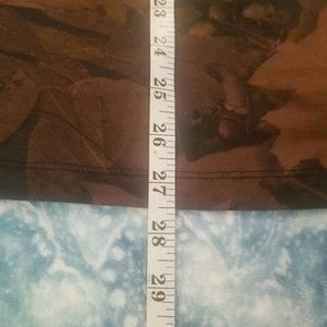 adidas Shirts - Adidas Trefoil Autumn Leaf Size Small Shirt adidas Shirts - Adidas Trefoil Autumn Leaf Size Small Shirt